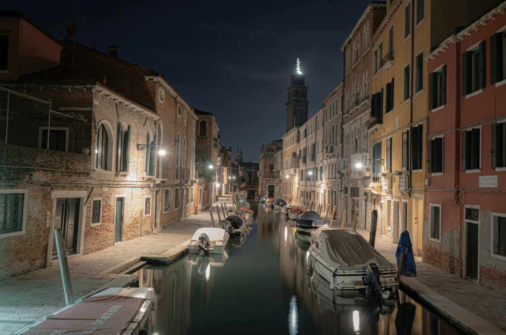 Scopri la Venezia nascosta: tesori della laguna e del territorio